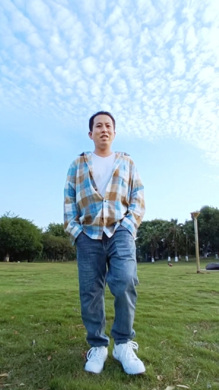 曹先生的第一张照片--广西上门女婿服务网